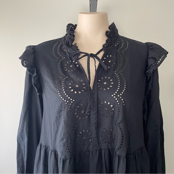 Elegant Black Women's Dress - Picture 5 of 11